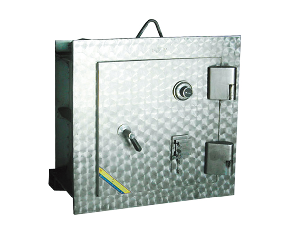 白鋼金庫備用門