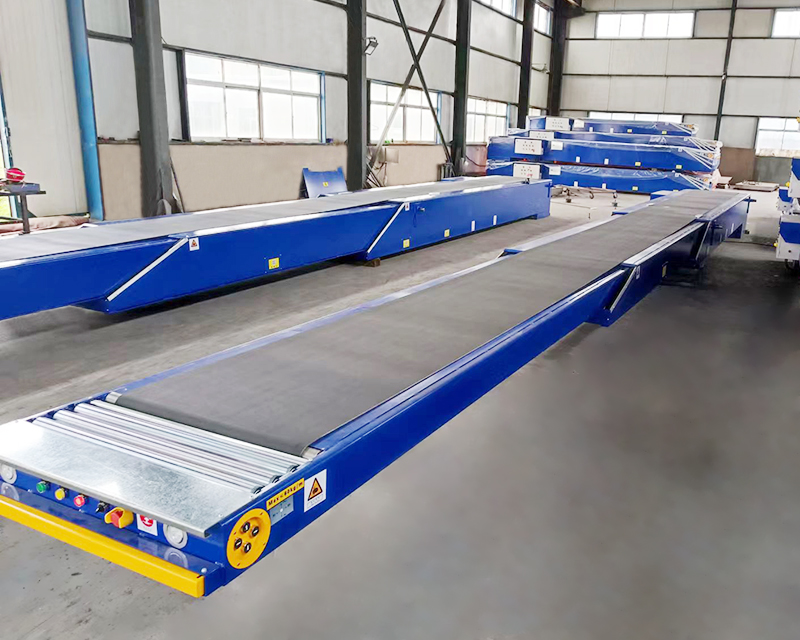 三級(jí)伸縮膠帶機(jī)（7米伸出9.5米）